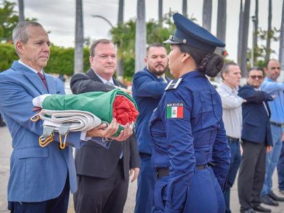 Autoridades y ciudadanos ahomenses conmemoran 177 años de la Gesta Heroica de los Niños Héroes.