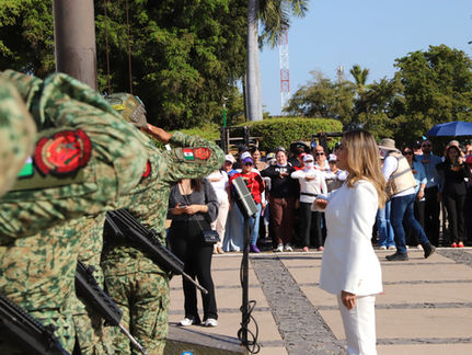 Encabeza Brenda García acto cívico por el 106 aniversario luctuoso de Venustiano Carranza