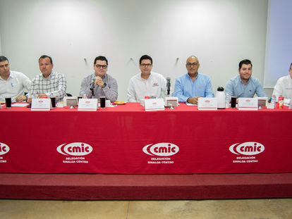 Gobierno destina 8 mdp diarios a obra pública: SOP