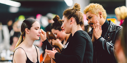 MAKEUP