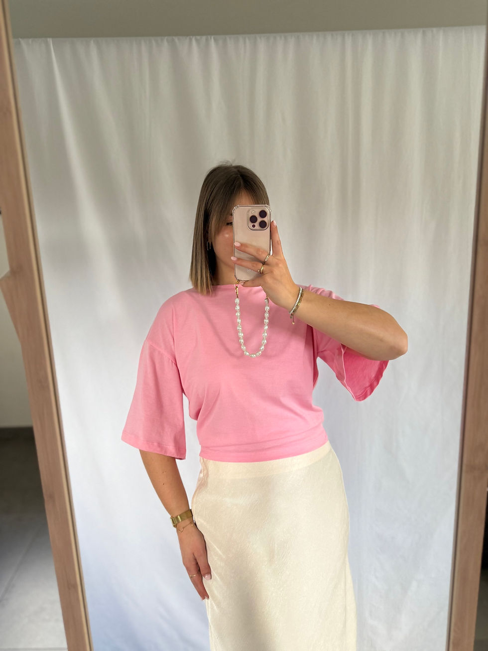 Thumbnail: Carro satin skirt 