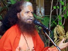 Rishikesh: गंगा तट पर हुआ दिव्य साधना संगम, पूज्य स्वामी चिदानंद ने किया शुभारम्भ