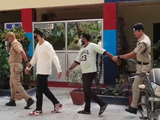 स्वर्गाश्रम से चोरी की बुलेट नोएडा से बरामद की