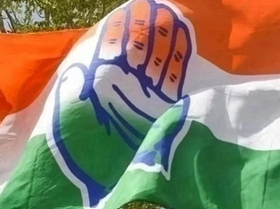 कांग्रेस प्रदेश उपाध्यक्ष नवनिर्वाचित 22 पार्षदों को किया सम्मानित