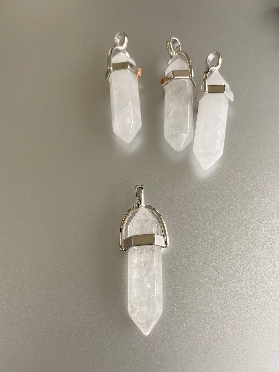Thumbnail: pendentif pointe