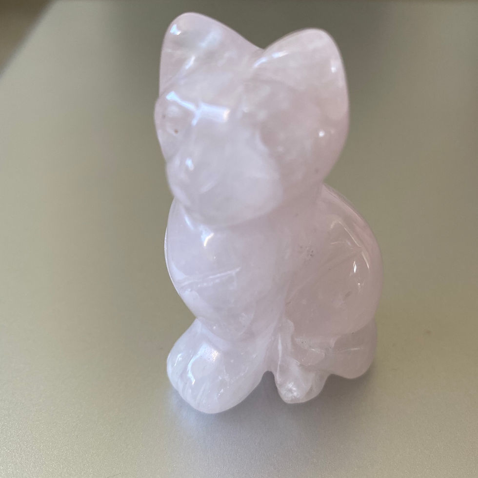 Miniature : figurine en quartz rose