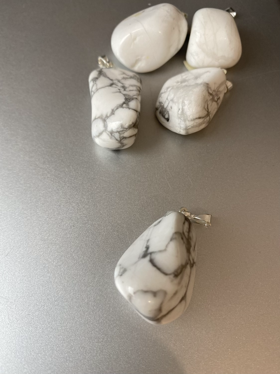 Pendentif Howlite blanche