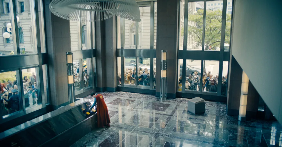 Superman dans le bâtiment de Stagg