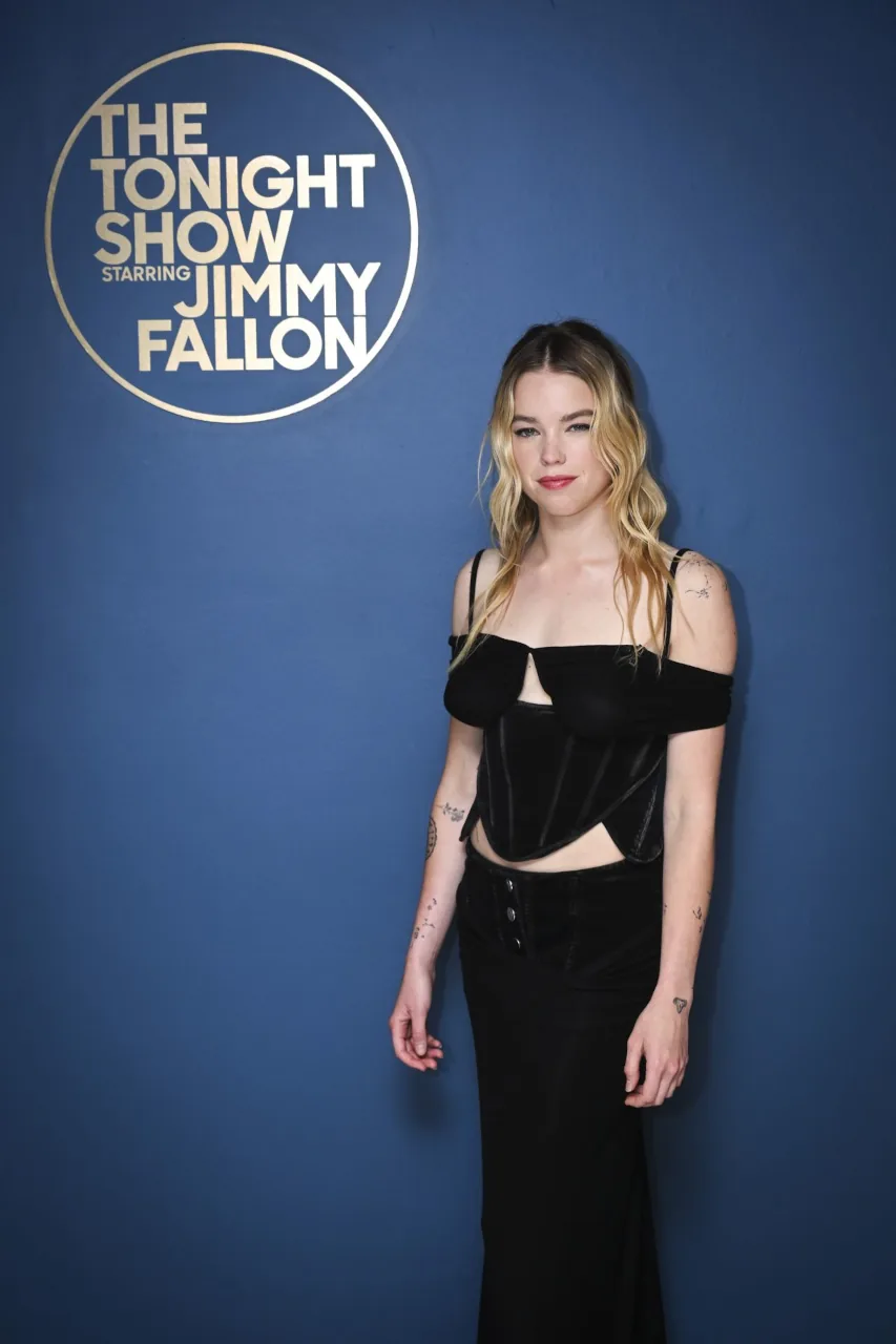 Milly Alcock chez Jimmy Fallon