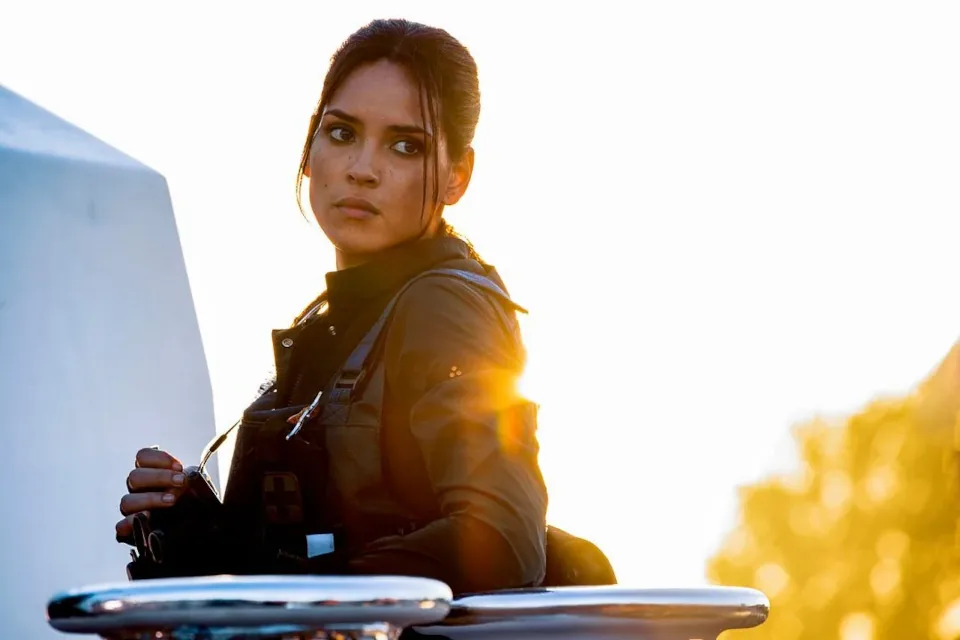 Adria Arjona, 6 Underground (2019)