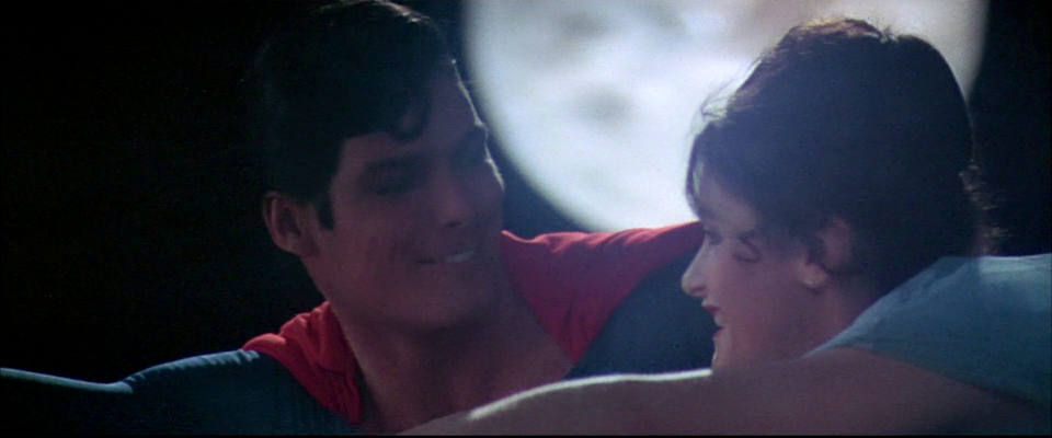 Lois vole avec Superman