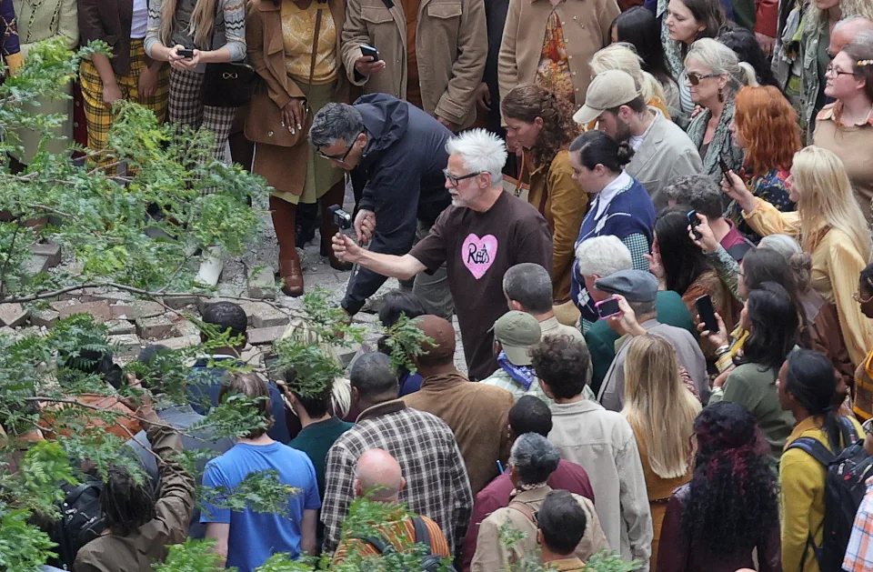 James Gunn sur le tournage