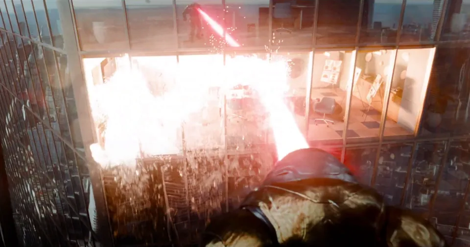 Le Marteau de Boravia attaque Metropolis