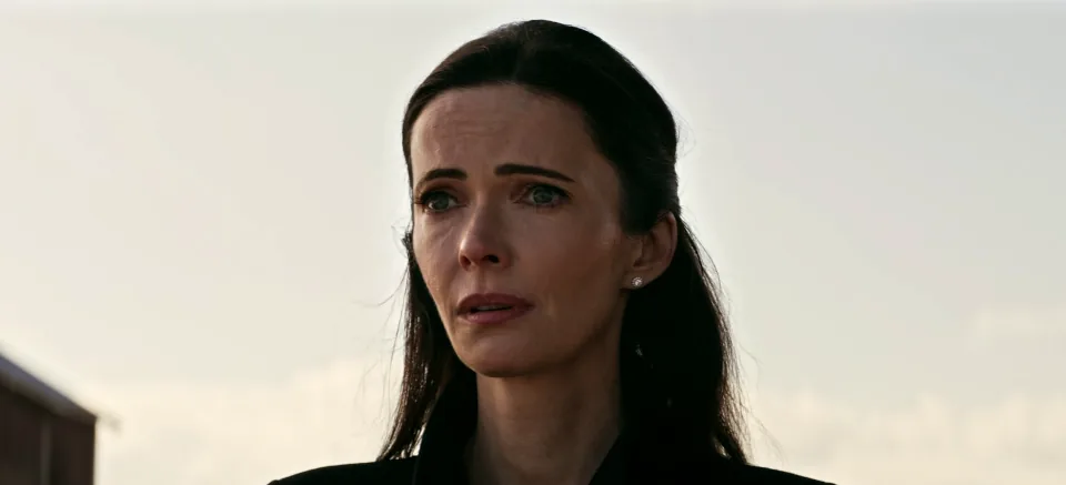 Lois Lane pleure son père