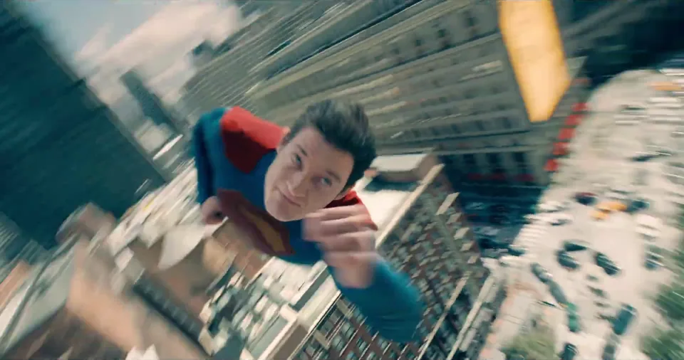 Superman contre le Kaiju
