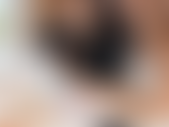 Your Scent, Your Aura: Pilih Parfum Wangi yang Bikin Makin Glow!