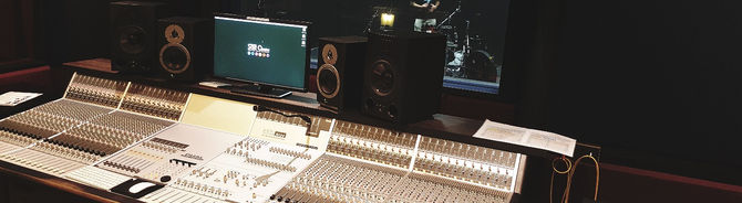 Studio Rolls - Desk Engineer