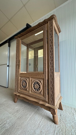 vitrine ancienne bretonne aérogommage