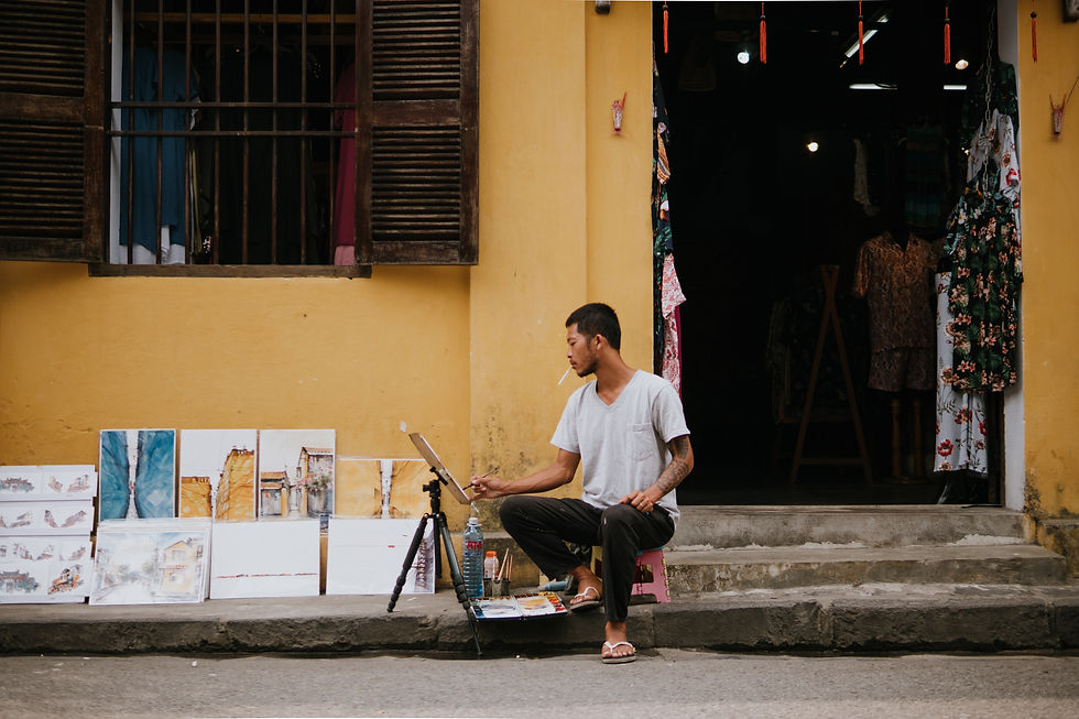 artist in hoi an