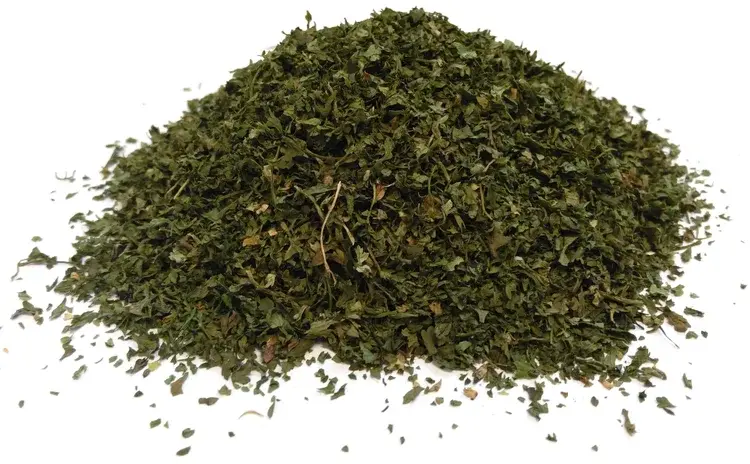 Chervil Leaf Cut Dried Herb