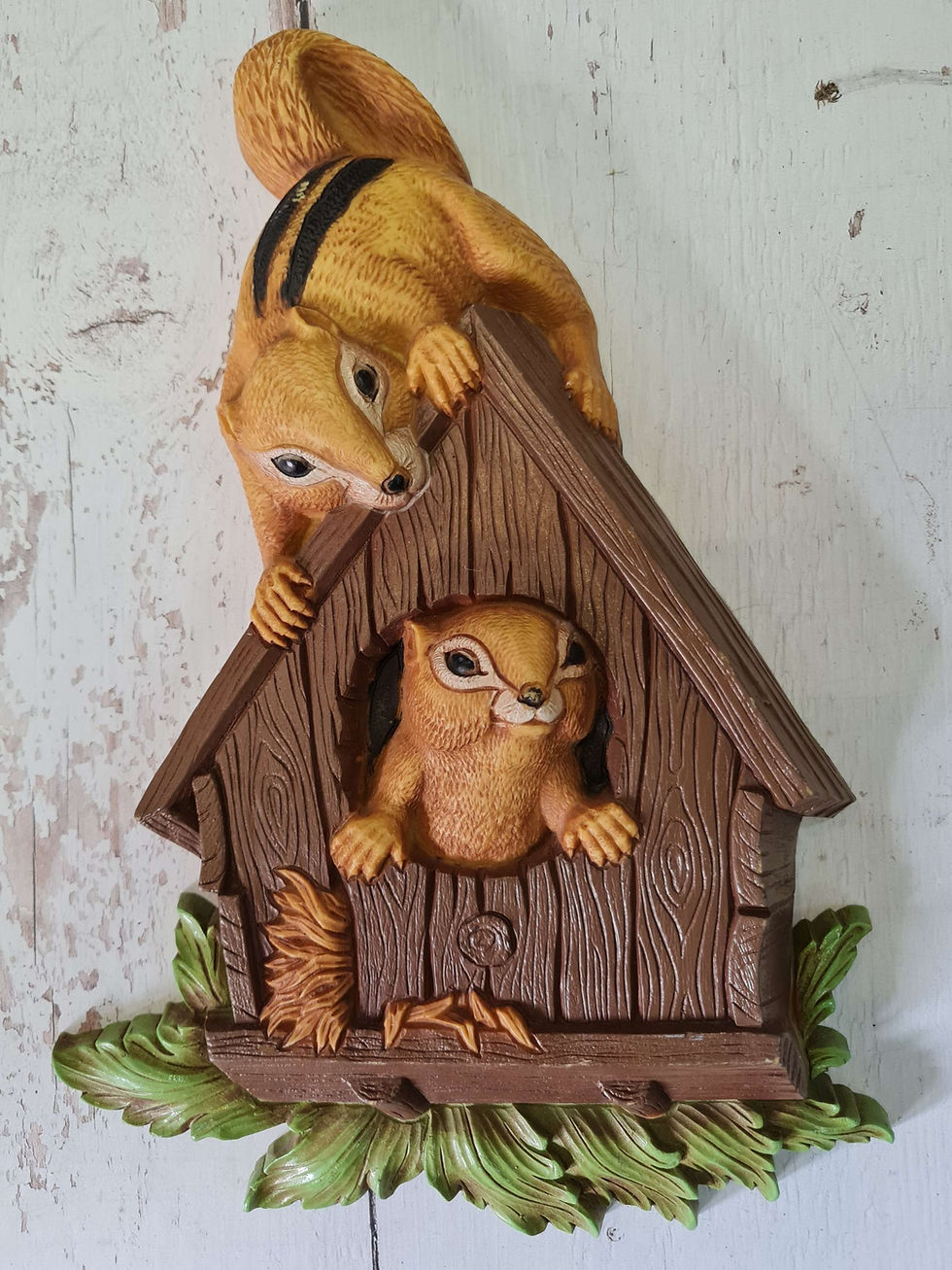 סנאים מתוקים - קישוט קיר מפלסטיק קשיח