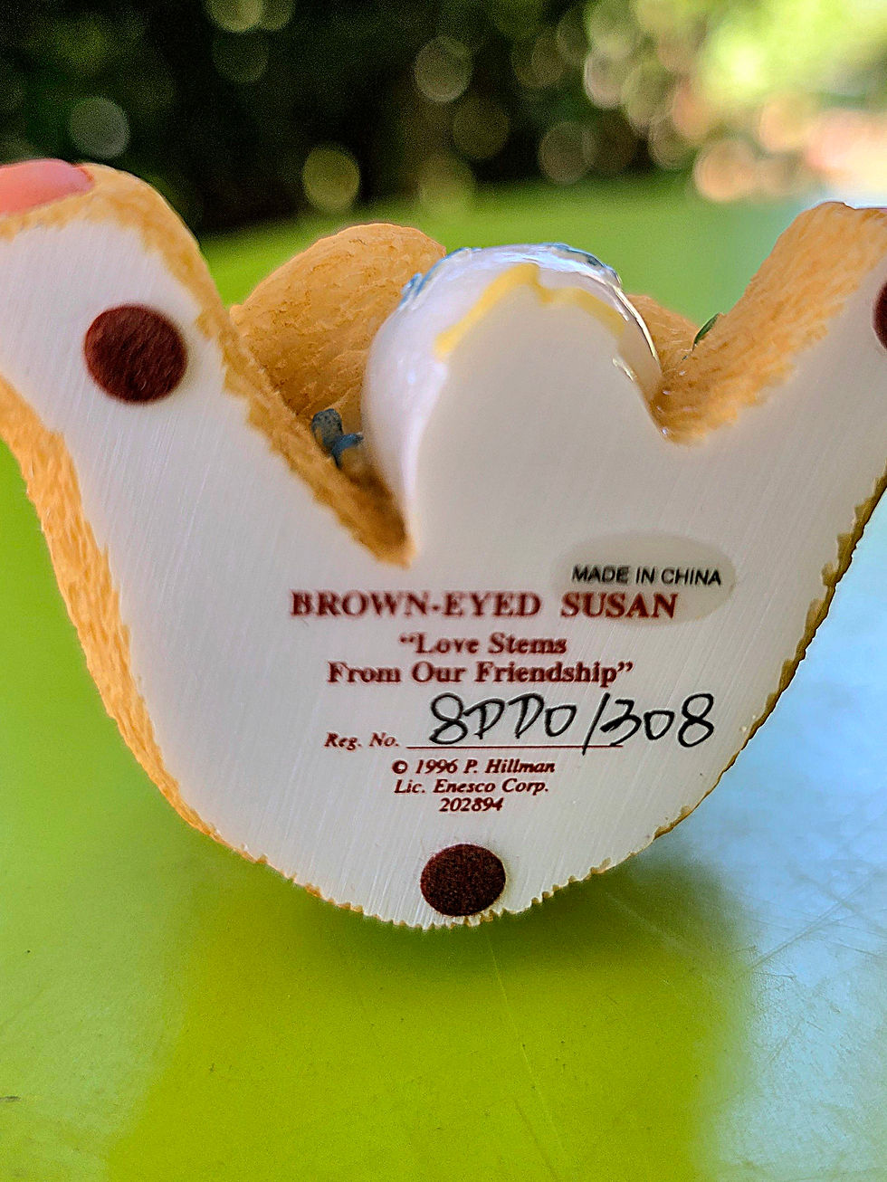 תמונה ממוזערת: דובת אספנות ממוספרת - סוזן חומת העין - דובוני Cherished Teddies - דובים
