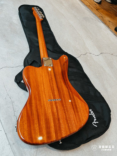 錯過不再》Fender Made in Japan Mahogany Offset Telemaster Ace