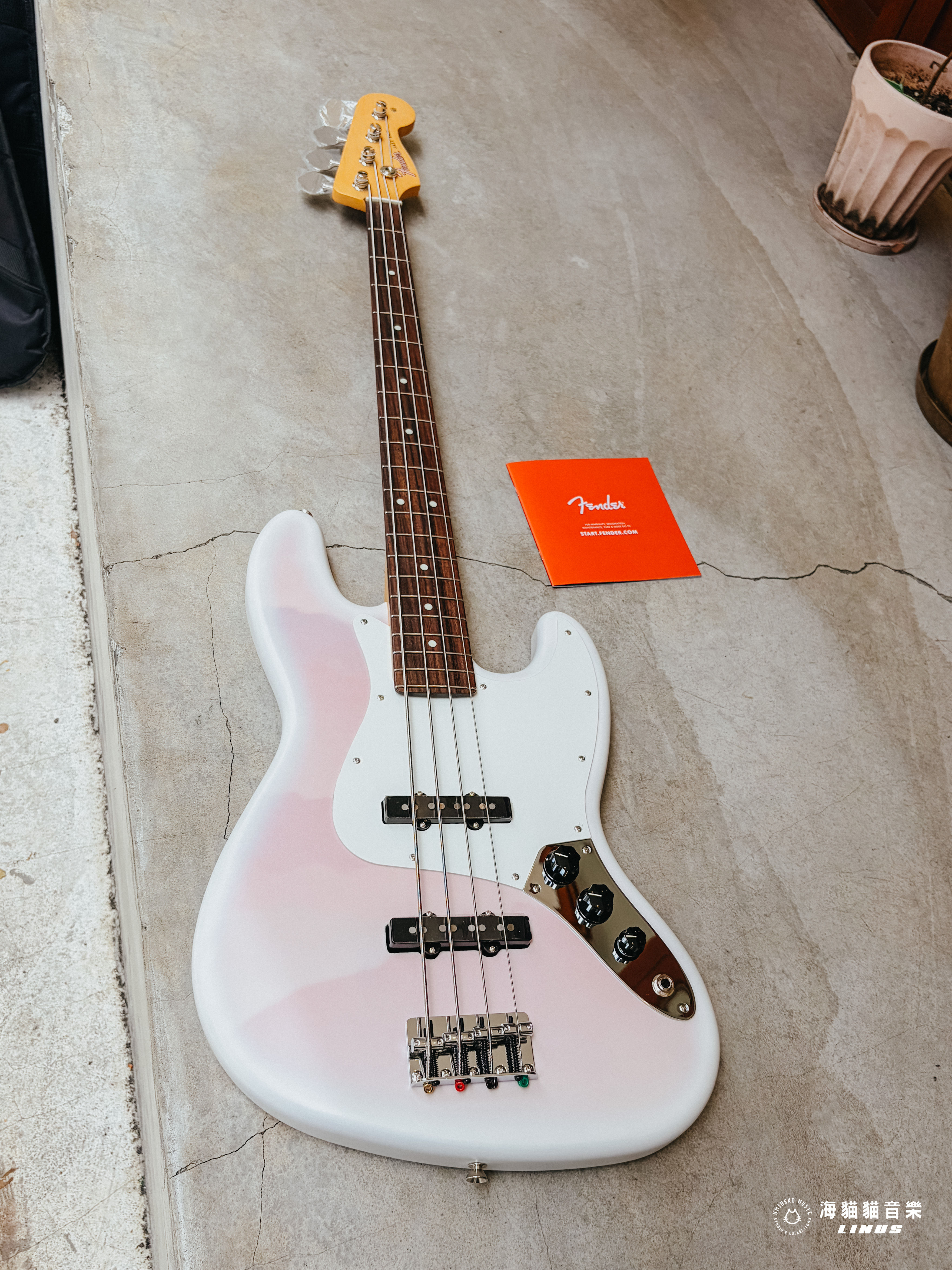 《最新款!》Fender Made in Japan 2026 Collection Hybrid II Jazz Bass Pink Mist