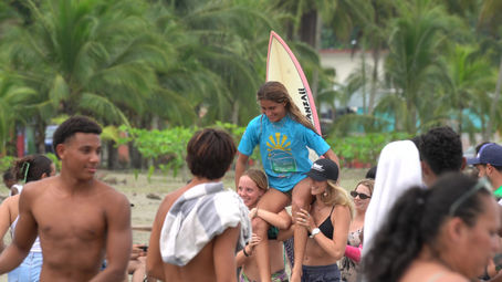 Lucía Cristi y Zoe Ruiz rumbo al Mundial Junior ISA
