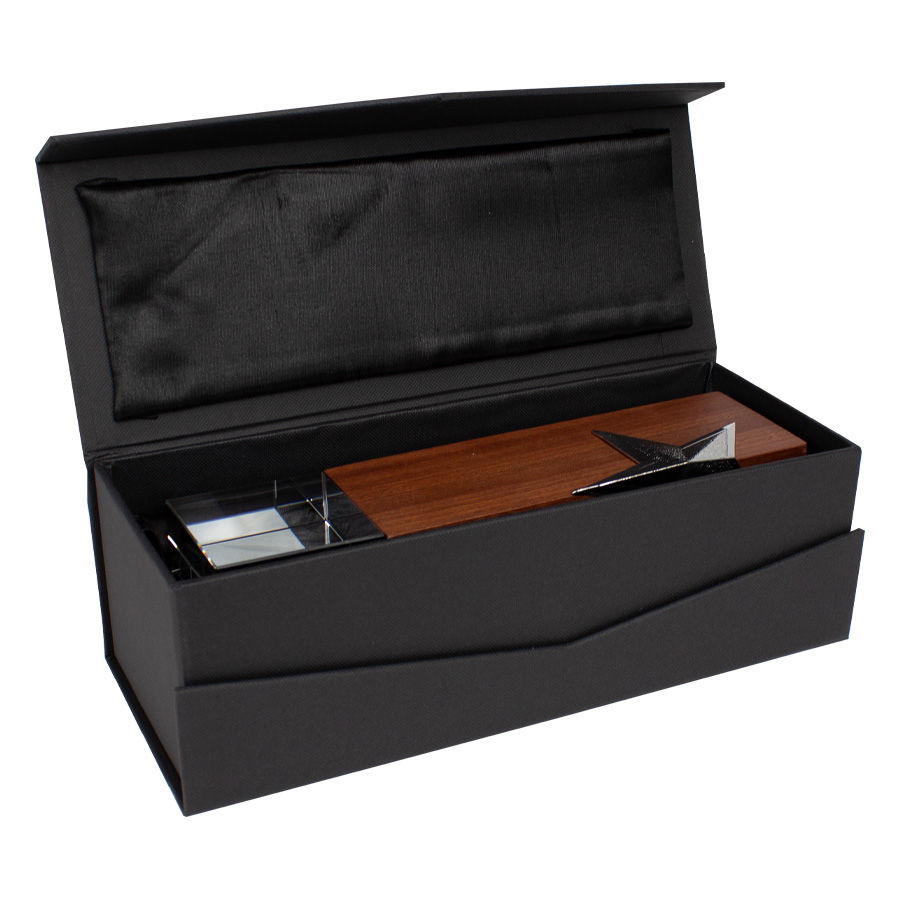 Miniatura: $ 24.990 + iva Trofeo Silver Star Madera y Cristal 10 unid