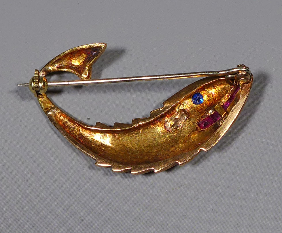 Fine Vintage 14ct Gold Ruby and Sapphire "Fish" Brooch back