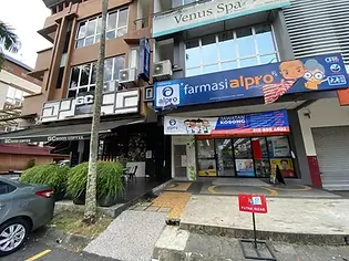 ALPRO Pharmacy Taman Sutera Utama.webp
