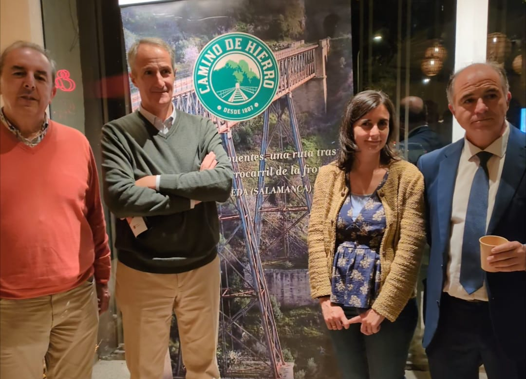 ÓSCAR CARBALLO ARES ACUDE A LA PRESENTACIÓN DE LA RUTA 