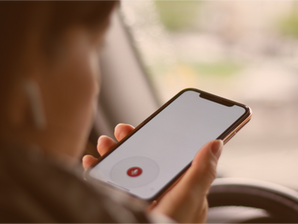 A POPULARIZAÇÃO DE BUSCAS POR VOZ VAI IMPACTAR A FORMA COMO PRODUZIMOS CONTEÚDO NA INTERNET