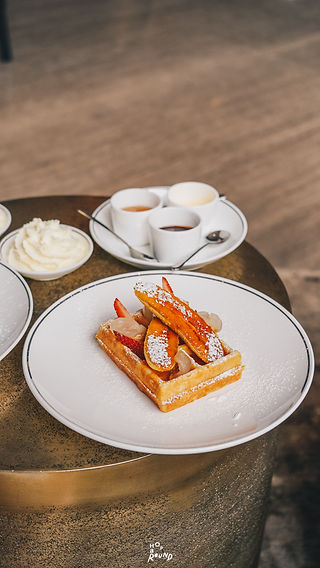 Breakfast at รีวิว Four Seasons Bangkok at Chao Phraya River โฟร์ซีซั่นส์ กรุงเทพฯ ริมแม่น้ำเจ้าพระยา รีวิวโรงแรม Staycation in Bangkok Best hotel in Bangkok โรงแรมน่านอนในกรุงเทพ เพจรีวิวโรงแรม Thai travel blogger luxury resort hotel in Bangkok
