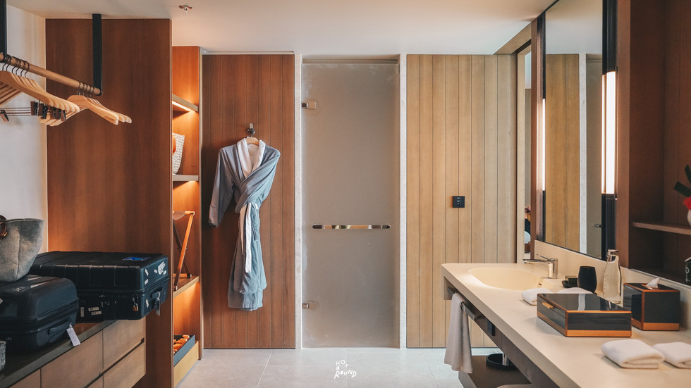 The Ritz-Carlton Maldives, Fari Islands review  รีวิว เดอะ ริทซ์-คาร์ลตัน มัลดีฟส์ หมู่เกาะฟารี รีวิวโรงแรมในมัลดีฟ ที่พักในมัลดีฟส์ โรงแรมหรู hotel review เดอะริทซ์-คาร์ลตัน มัลดีฟส์ หมู่เกาะฟารี capella maldives patina maldives fari village island เที่ยวมัลดีฟส์ high season maldives Best time to go to Maldives