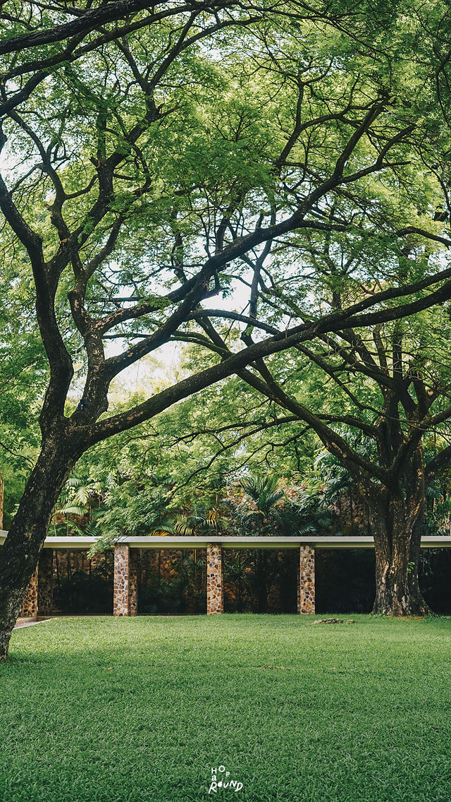 Amansara รีวิวอมันสรา เสียมเรียบ กัมพูชา Amansara: Closer to home ยลนครวัดแบบ Ultra-Exclusive กับข้อเสนอสุดพิเศษที่ hoparound.co เท่านั้น Best rate ลดราคา รีวิวอมันสรา amansara ราคาคนไทย อมันสรา โปรโมชั่น โปรคนไทย thai rate รีวิว รีวิวโรงแรมในกัมพูชา รีวิวรีสอร์ท รีวิวเสียมราฐ เสียมเรียบ นอนไหนดี ที่พักในเสียมเรียบ AMANSARA AMANOI AMAN RESORTS AMAN BRAND AMANSARA AMANSARA เที่ยวเสียมเรียบ เสียมราฐ เมืองเสียมราฐ โรงแรมน่าพัก รีวิวรีสอร์ท รีวิวอมัน เสียมราฐ โปรโมชั่น โรงแรม โปรโมชั่นรีสอร์ท