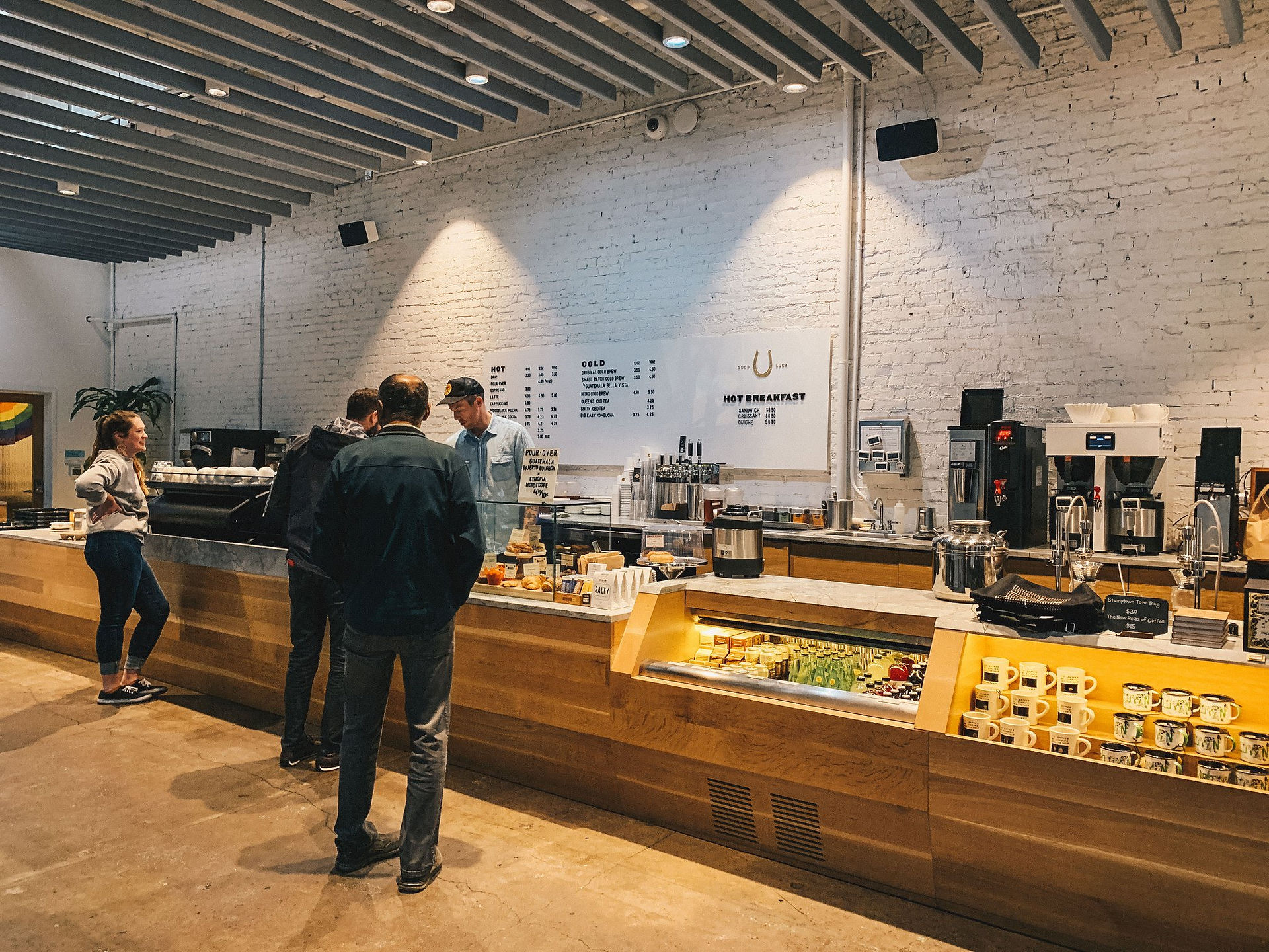 Multnomah Whisky Library PORTLAND เที่ยวพอร์ตแลนด์ รีวิวพอร์ตแลนด์ Oregon review Portland review รวมที่เที่ยว เที่ยวไหนดี แพลนเที่ยวพอร์ทแลนด์ portland city guide ขับรถเที่ยว portland รีวิวอเมริกา เที่ยวอเมริกา usa west coast roadtrip review