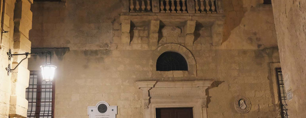 Mdina รีวิว Malta เที่ยวมอลต้าด้วยตัวเอง Malta Itinerary งบ ที่เที่ยวมอลต้า รีวิว Malta เที่ยวมอลต้า ประเทศลับมรดกโลก UNESCO แพลนเที่ยวมอลต้า 3 วัน 2 คืน แจกแพลนเที่ยวมอลต้า (Malta) เมืองมรดกโลกกลางทะเลเมดิเตอร์เรเนียน เดินทางง่าย สะดวก ค่าครองชีพไม่แพง พูดภาษาอังกฤษ เตรียมตัวไป Hop ที่ "มอลต้า" เกาะมรดกโลกที่อดีตและอนาคตบรรจบกันอย่างลงตัว! แจกแพลนเที่ยว 3 วัน 2 คืน พาสำรวจสถาปัตยกรรมยุคกลางอายุเกือบ 5,000 ปีที่ผสานงานดีไซน์ร่วมสมัย พร้อมแชร์ทริคเที่ยวฉบับ Smart Luxury ให้คุณเสพงานศิลป์ จิบกาแฟ และดินเนอร์หรูได้แบบคุ้มค่าที่สุด รีวิวมอลต้า review malta Valletta