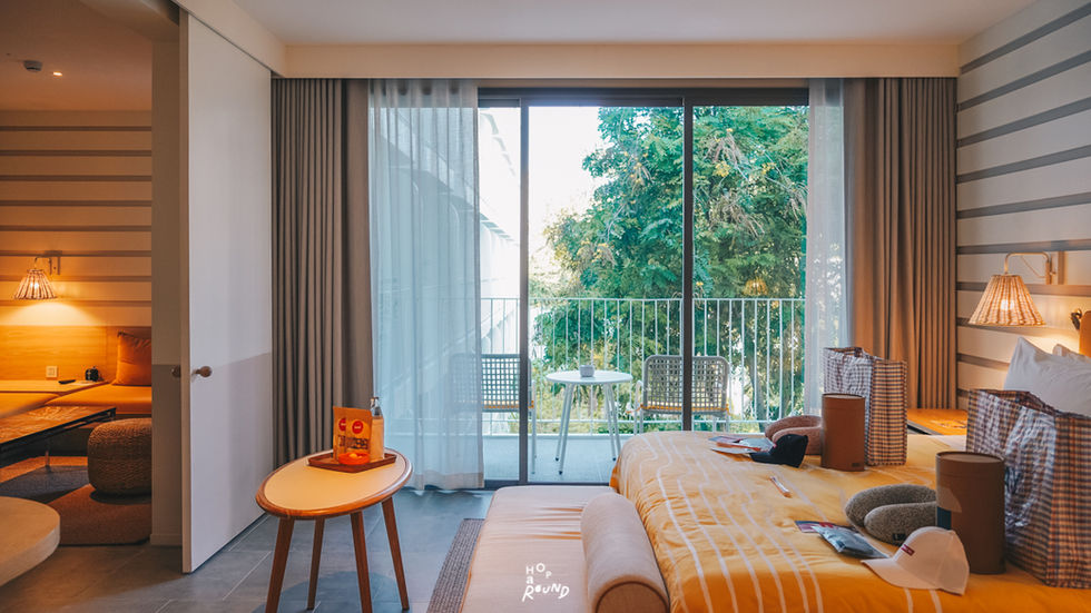 จองห้องพัก The Standard Hua Hin เดอะ สแตนดาร์ด หัวหิน โรงแรมหรูในหัวหิน ไฮแอท จองห้องพัก ราคาพิเศษ The Standard Hua Hin รีวิว เดอะ สแตนดาร์ด หัวหิน Beachfront views, lush gardens, and Michelin recognition. Summer in Hua Hin starts here. Enjoy summer by the sea with perks at one of world’s best hotels by Travel + Leisure Escape to The Standard Hua Hin, a chic beachfront resort with private villas, big rooms, a lush pool, spa, café, restaurants, nightlife and so much more.