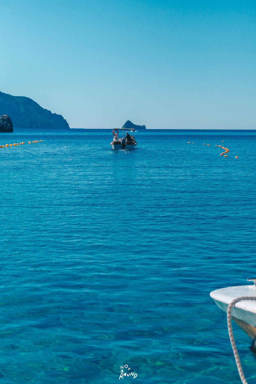 เที่ยว Corfu Greece รีวิว Ponant Review Luxury Expeditions รีวิวเรือ Ponant เที่ยวเรือสําราญ ล่องเรือ เที่ยวเรือ ทะเลเมดิเตอร์เรเนียน The Mediterranean Cruises hoparound.co Luxury Cruises เที่ยวยุโรป Europe