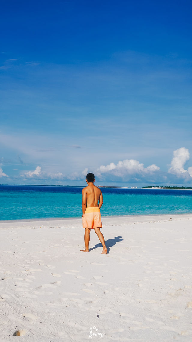 The Standard Huruvalhi Maldives เดอะ สแตนดาร์ด ฮูรุวาลี มัลดีฟส์ รีวิวโรงแรมในมัลดีฟส์ ทริปนี้ #hoparound.co ชวนเพื่อนๆแพ็คกระเป๋า บินลัดฟ้า ข้ามวงแหวนปะการังสู่ The Standard Huruvalhi Maldives สวรรค์สีฟ้าครามที่รูปภาพสามารถถ่ายทอดได้เพียงแค่เศษเสี้ยวความงามเหมือนฝันของสถานที่จริงเท่านั้นครับ รีสอร์ทน่าพักในมัลดีฟส์ ค่าเครื่องบินไปมัลดีฟส์ มัลดีฟส์ครั้งแรก วีซ่า มัลดีฟส์ Maldives Review รีวิวมัลดีฟส์ Seaplane Maldives รีวิวซีเพลนมัลดีฟส์ นั่ง Sea plane ครั้งแรก ประสบการณ์มัลดีฟส์