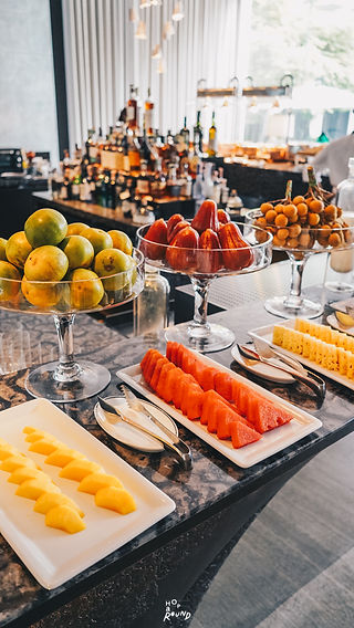 รีวิว Four Seasons Bangkok at Chao Phraya River โฟร์ซีซั่นส์ กรุงเทพฯ ริมแม่น้ำเจ้าพระยา รีวิวโรงแรม Hoparound.co Let's Hoparound Staycation in Bangkok Best hotel in Bangkok โรงแรมน่านอนในกรุงเทพ ร้านอาหารในโรงแรม อาหารเช้าอร่อย เตียงนุ่ม เพจท่องเที่ยว เพจนำเที่ยว ถ่ายรูปสวย อาหารเช้าอร่อย