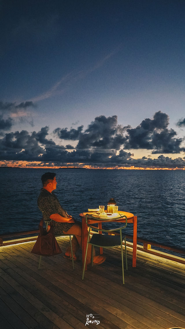 The Standard Huruvalhi Maldives เดอะ สแตนดาร์ด ฮูรุวาลี มัลดีฟส์ รีวิวโรงแรมในมัลดีฟส์ ทริปนี้ #hoparound.co ชวนเพื่อนๆแพ็คกระเป๋า บินลัดฟ้า ข้ามวงแหวนปะการังสู่ The Standard Huruvalhi Maldives สวรรค์สีฟ้าครามที่รูปภาพสามารถถ่ายทอดได้เพียงแค่เศษเสี้ยวความงามเหมือนฝันของสถานที่จริงเท่านั้นครับ รีสอร์ทน่าพักในมัลดีฟส์ ค่าเครื่องบินไปมัลดีฟส์ มัลดีฟส์ครั้งแรก วีซ่า มัลดีฟส์ Maldives Review รีวิวมัลดีฟส์ Seaplane Maldives รีวิวซีเพลนมัลดีฟส์ นั่ง Sea plane ครั้งแรก ประสบการณ์มัลดีฟส์