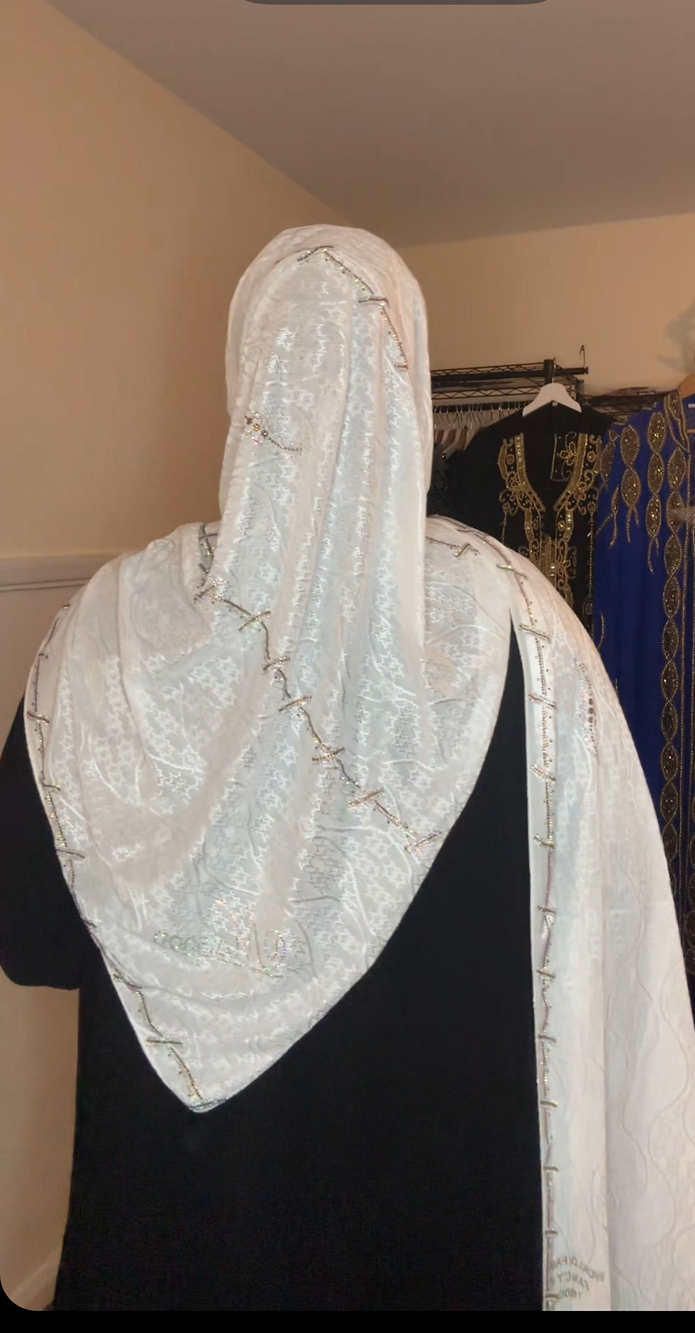 Thumbnail: Designer scarf