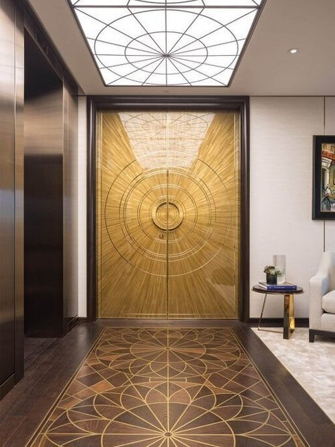 CONCENTRIC BRASS DOUBLE DOOR