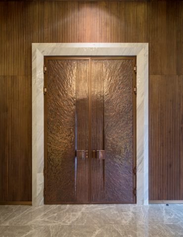 HAND REPOSSESSED COPPER DOUBLE DOOR