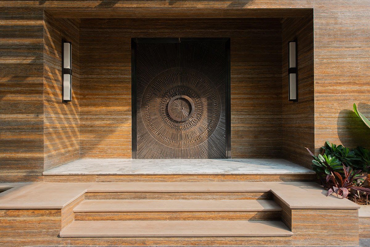 TOP 13 METAL DOUBLE DOOR ENTRANCE DESIGNS TO WOW YOU