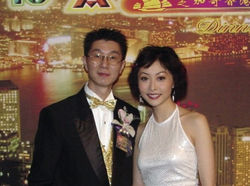 湯盈盈 Angela Tong
