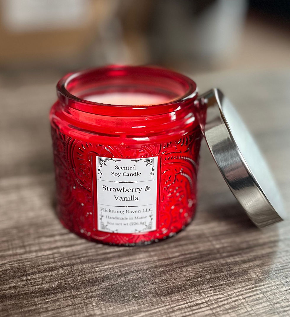 strawberry vanilla scented soy candle